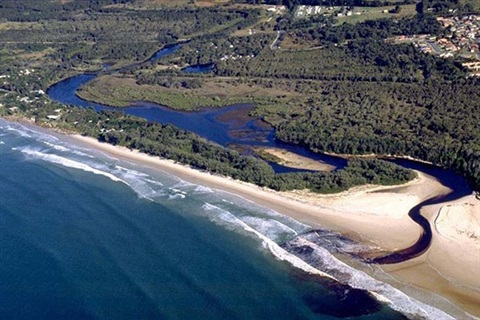 Belongil-Creek-for-web.jpg Belongil-Creek-for-web.jpg