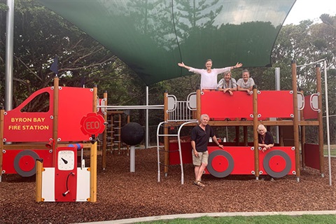 Four-member-of-Suffolk-Park-Progress-Association-in-Gaggin-Park-playground