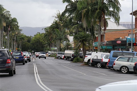 Traffic-on-Mullumbimbys-main-street.jpg