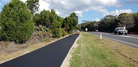 Byron to Suffolk Cycleway fresh asphalt