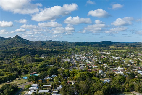 Birsd eye view of Mullumbimby town on a clear day. Mount Chincogan is in the background to the west of the image