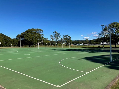 Mullum-Rec-Netball-Hard-Courts.jpg
