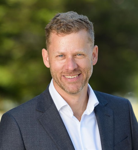 Michael Lyon head shot